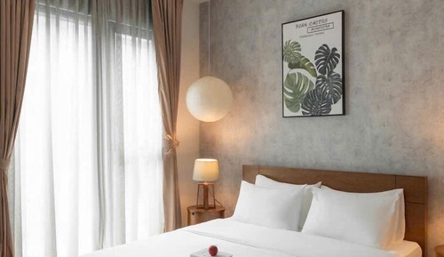 Apartamento de diseño, 1 habitación, balcón, vistas a la ciudad