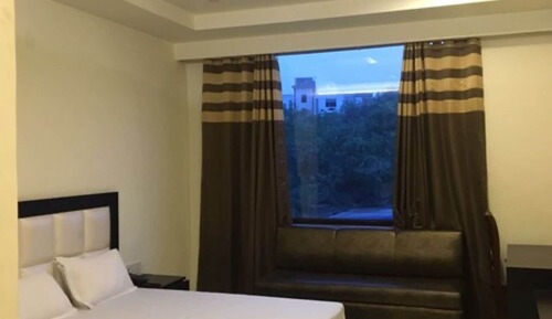 Deluxe Double Room, City View