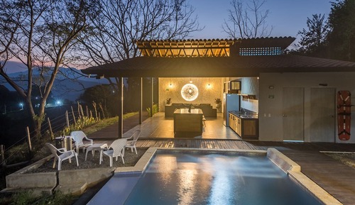 Casa de campo, 1 habitación, Aire acondicionado, junto a la piscina