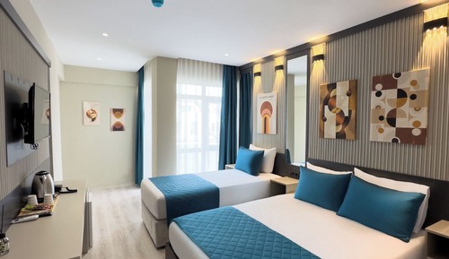 Habitación familiar, balcón