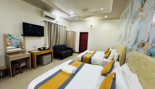 Deluxe Double Room, Garden View