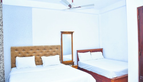 Habitación familiar doble, balcón