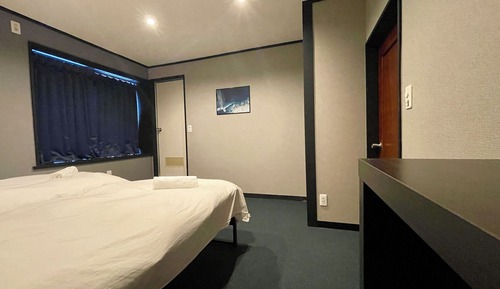 Habitación con 1 cama doble o 2 individuales