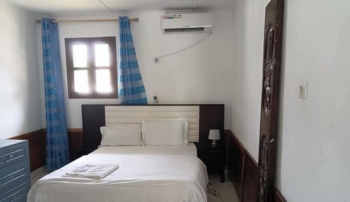 Apartamento básico, vistas al mar, junto a la playa