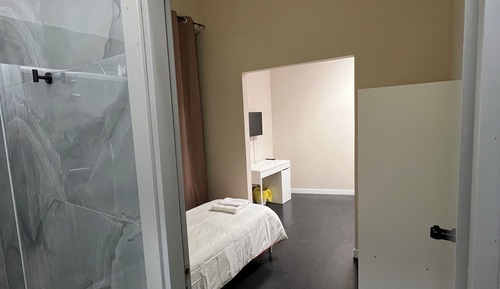 Habitación clásica con 2 camas individuales, vistas a la ciudad