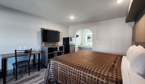 Habitación estándar, 1 cama de matrimonio grande, fumadores, frigorífico y microondas