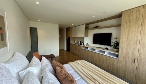 Apartamento básico, vistas a la montaña