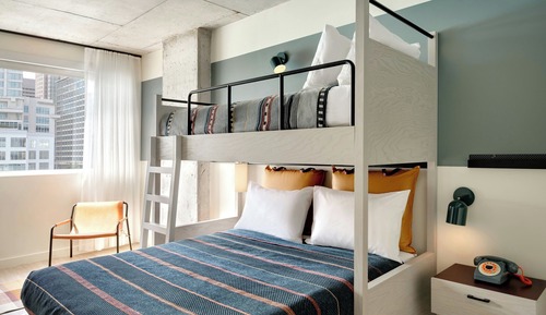 Habitación, 1 cama de matrimonio, no fumadores, vistas a la ciudad