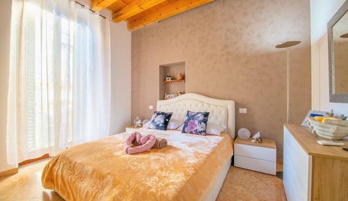 Apartamento superior, balcón