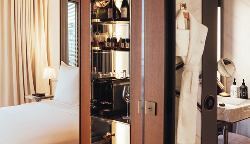 Habitación (Sax King Room with City View)