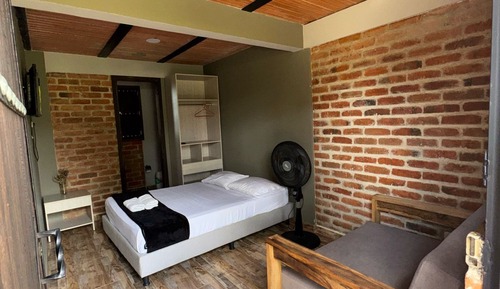Habitación triple Confort, balcón