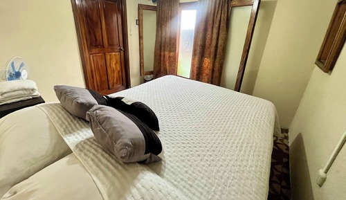 Habitación básica, vistas a la montaña