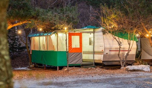 Habitación básica, 1 habitación (Deluxe Caravan No. 13(Private BBQ))
