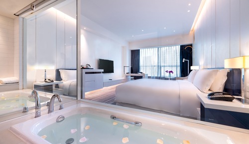 Suite Deluxe, 1 cama de matrimonio grande, Acceso al salón del club