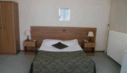 Habitación estándar con 1 cama doble o 2 individuales, 1 cama doble o 2 individuales