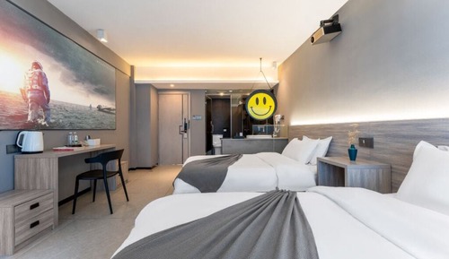 Habitación clásica con 2 camas individuales