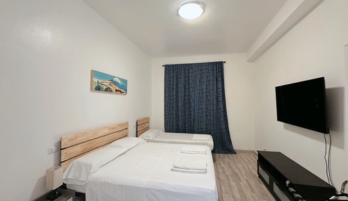 Habitación básica con 1 cama doble o 2 individuales
