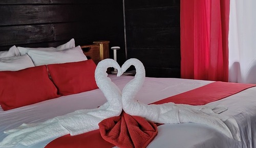 Cabaña estándar, 1 cama de matrimonio grande, Aire acondicionado, vistas a la colina