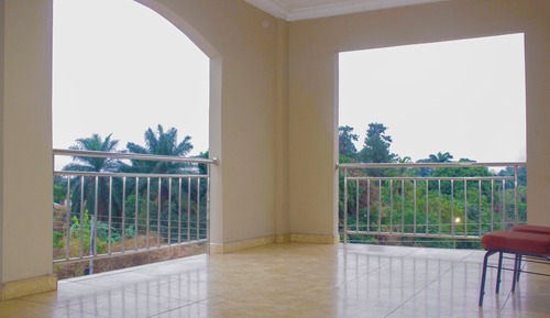 Apartamento, balcón