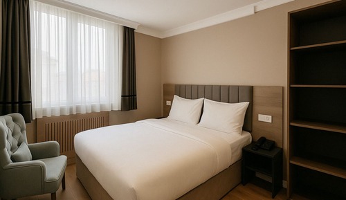 Habitación Confort doble, 1 cama doble, vistas a la ciudad
