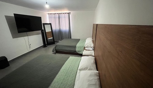 Habitación cuádruple básica