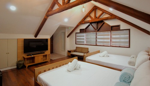 Habitación cuádruple Deluxe