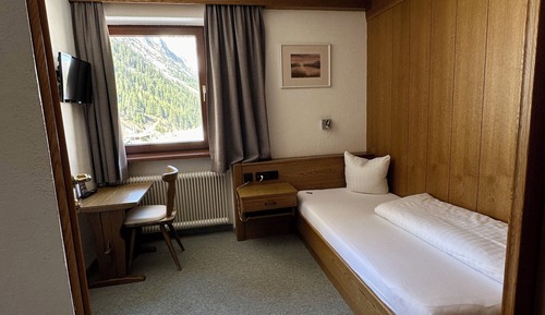 Habitación individual básica