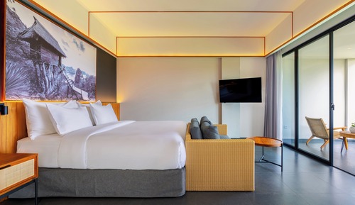 Suite ejecutiva, balcón