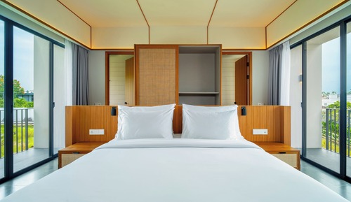 Suite junior, balcón, vistas al jardín