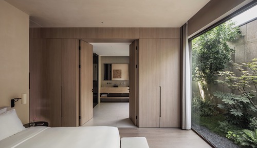 Suite de lujo, 1 cama de matrimonio grande, no fumadores, vistas al jardín