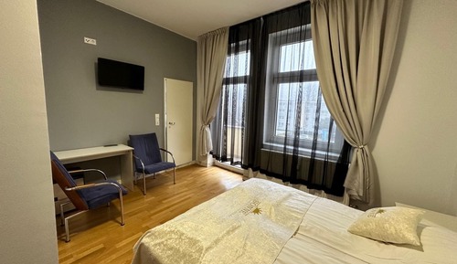 Habitación estándar con 1 cama doble o 2 individuales