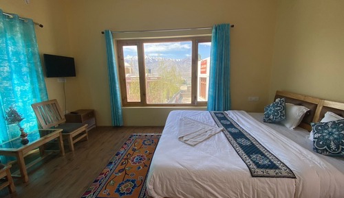 Habitación estándar doble, vistas a la montaña
