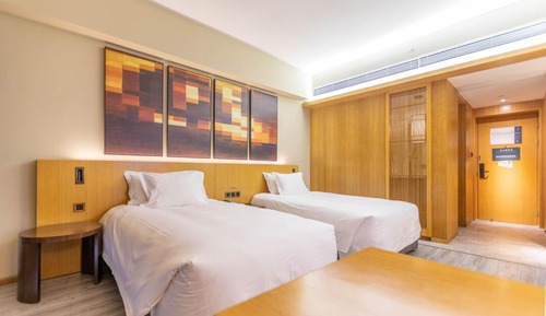 Xixi View Twin Bed Room