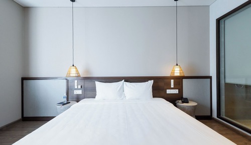 Habitación romántica doble, 1 cama de matrimonio grande, vistas al mar, mirando al mar