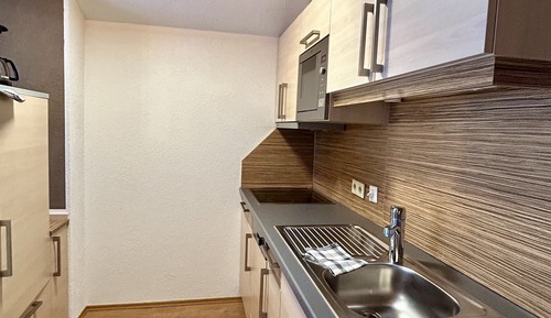 Apartamento clásico, balcón, vistas al valle