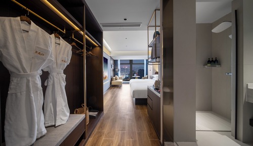 Habitación clásica con 2 camas individuales, vistas al río