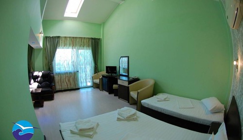 Suite, balcón