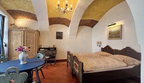 Habitación familiar, vistas al patio