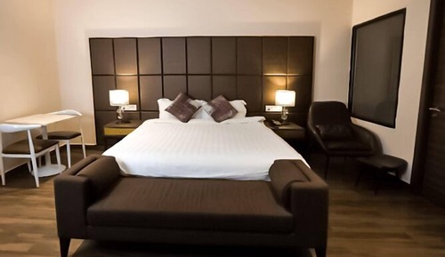 Habitación Deluxe con 1 cama doble o 2 individuales, vistas al jardín