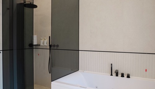 Habitación Elite con 1 cama doble o 2 individuales, vistas a la ciudad
