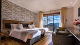 Deluxe Double or Twin Room, Mountain View