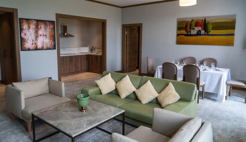 Suite familiar