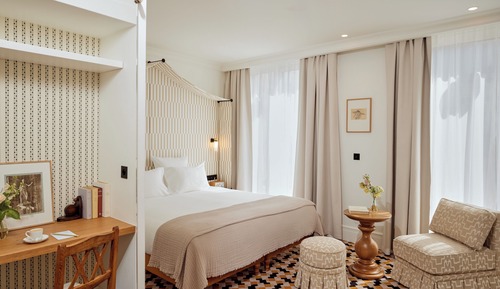 Suite junior, 1 cama de matrimonio grande, vistas a la ciudad