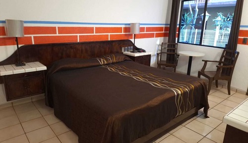 Habitación Confort, vistas al jardín
