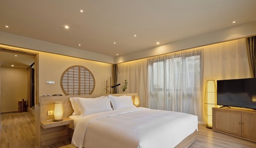 Suite Premium, balcón, vistas a la montaña