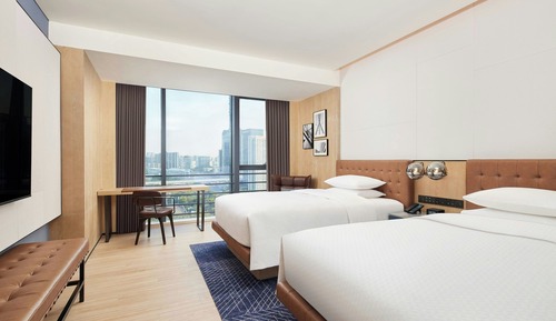 Habitación doble superior, 2 camas dobles, vistas a la ciudad