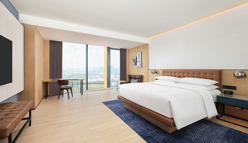 Habitación, 1 cama de matrimonio grande, vistas a la ciudad