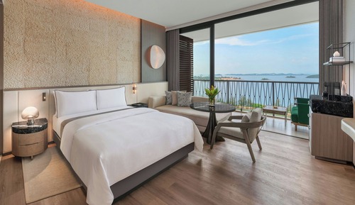 Habitación Deluxe, 1 cama de matrimonio grande con sofá cama, balcón, vistas al mar (Balcony)