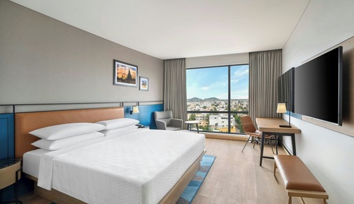 Habitación Deluxe, 1 cama de matrimonio grande, no fumadores, vistas a la ciudad