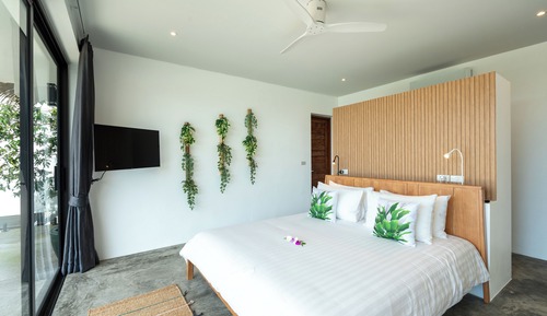 2 Bedroom with Partial Sea View